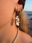 earrings with shell chips
